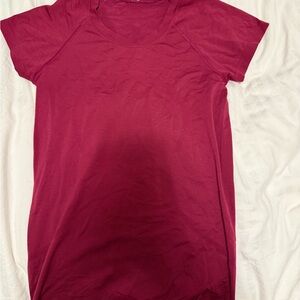 lululemon athletica Raspberry Short Sleeve Tee